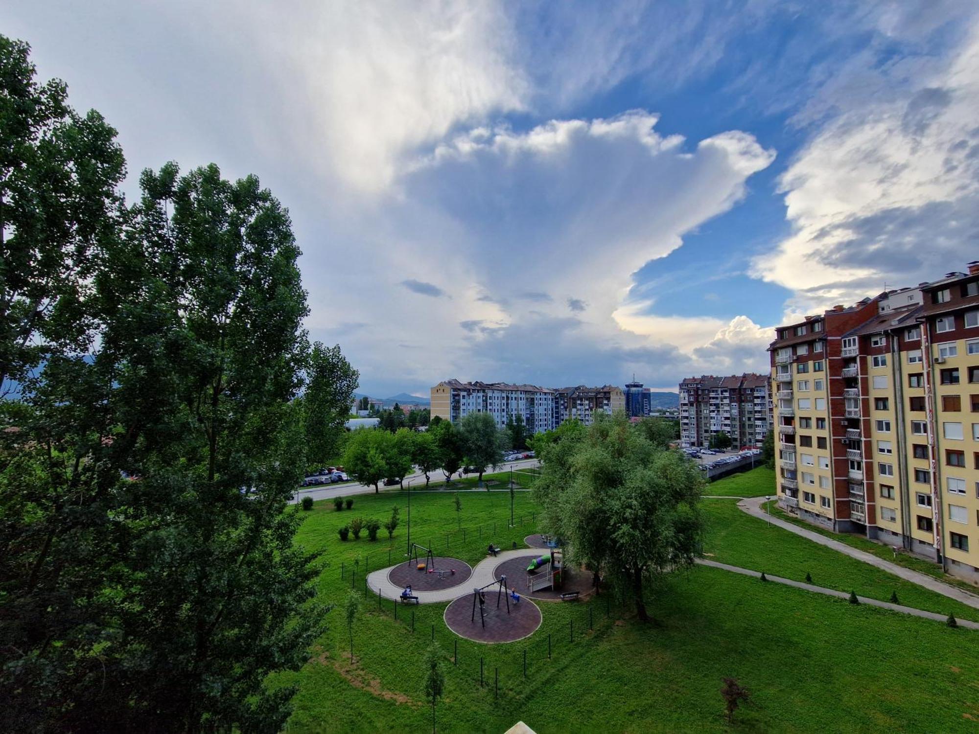 Infinity Apartment & Free Wifi & Free Parking SJJ Esterno foto